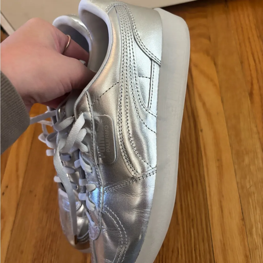 WOMENS PUMA PALERMO CHROME Silver Sneakers Size 8.5 - Image 4