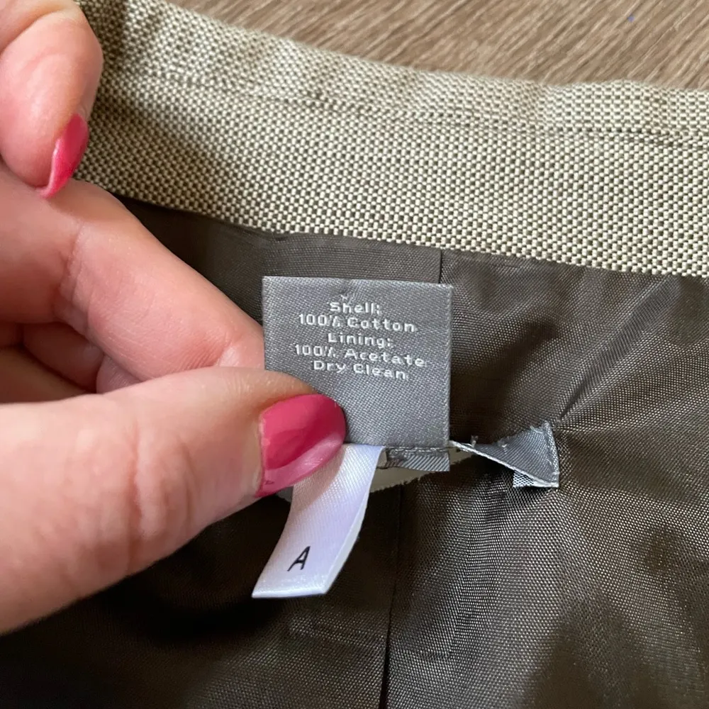 Ann Taylor taupe brown 3 button blazer jacket ~ cuffed sleeves ~ women’s size 4 - Image 11