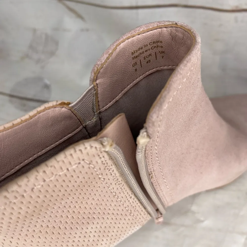Aldo • Booties • Light Pink • Size 9 • Summer • Spring - Image 2