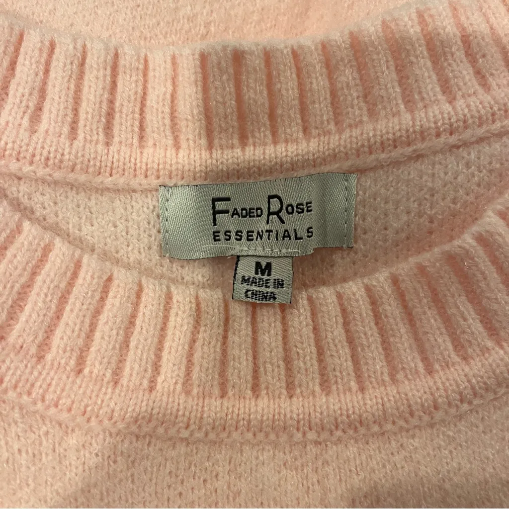 🌸NWT FADED ROSE PINK AMD WHITE BOW SWEATER SIZE MEDIUM🌸 - Image 5