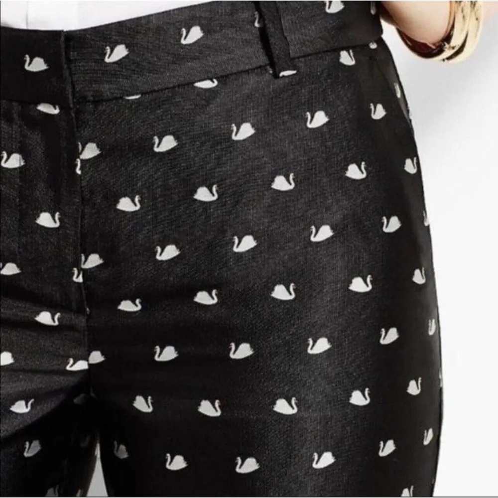 RSVP By Talbots Dress Ankle Hampshire Pants Black Swans High Waisted Size 4P - Image 4