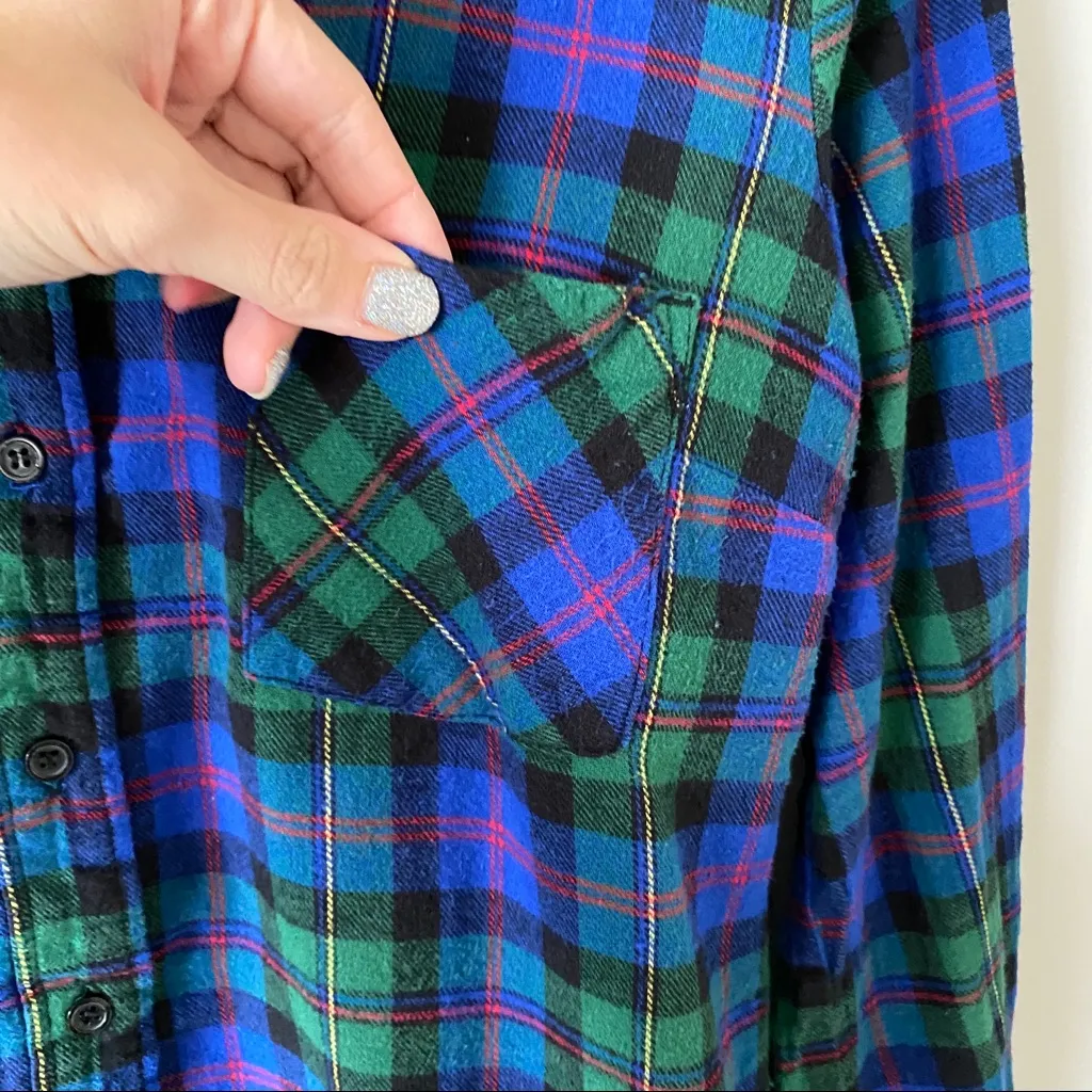 Derek Heart Plaid Flannel Button Down Shirt Blue & Green Size Medium - Image 3