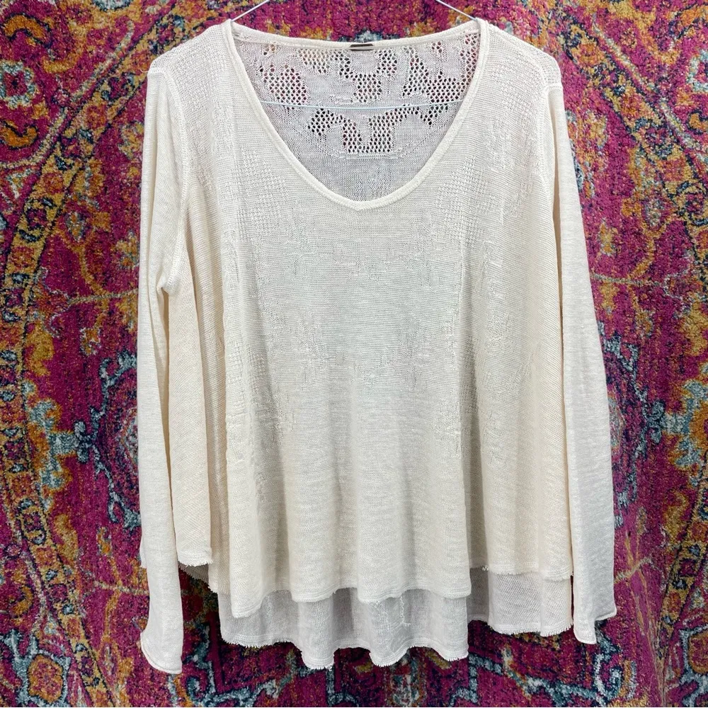 FREE PEOPLE Linen Knitted Scoop VNeck Long Sleeve Flowy Lightweight Tunic Top - Image 2
