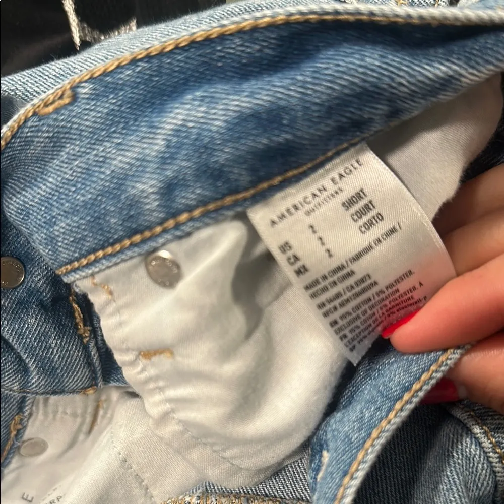 American Eagle Outfitters Blue Mom Jeans - 2 short - Image 7