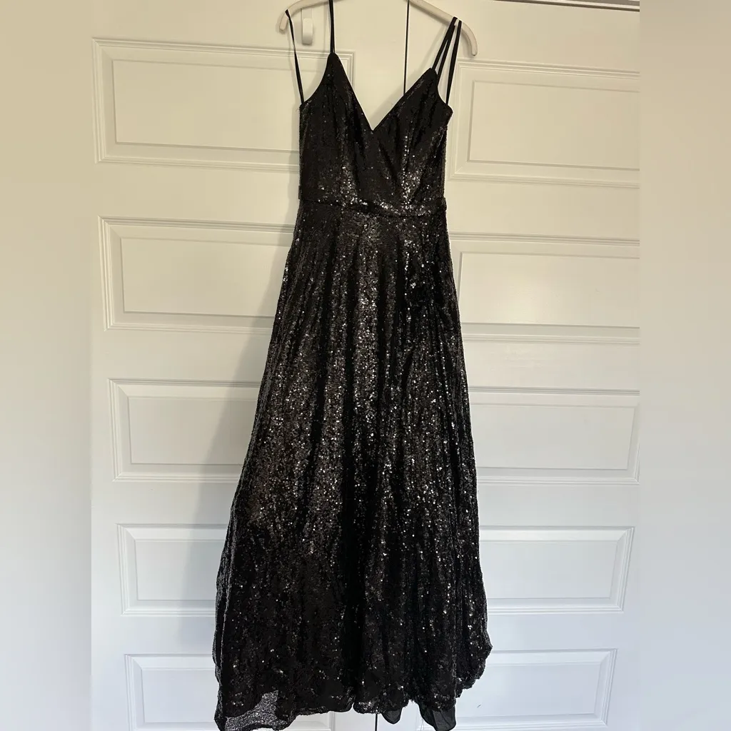 Mac Duggal - Black‎ V-Neck  Sequined Ball Gown - NWT - Image 8