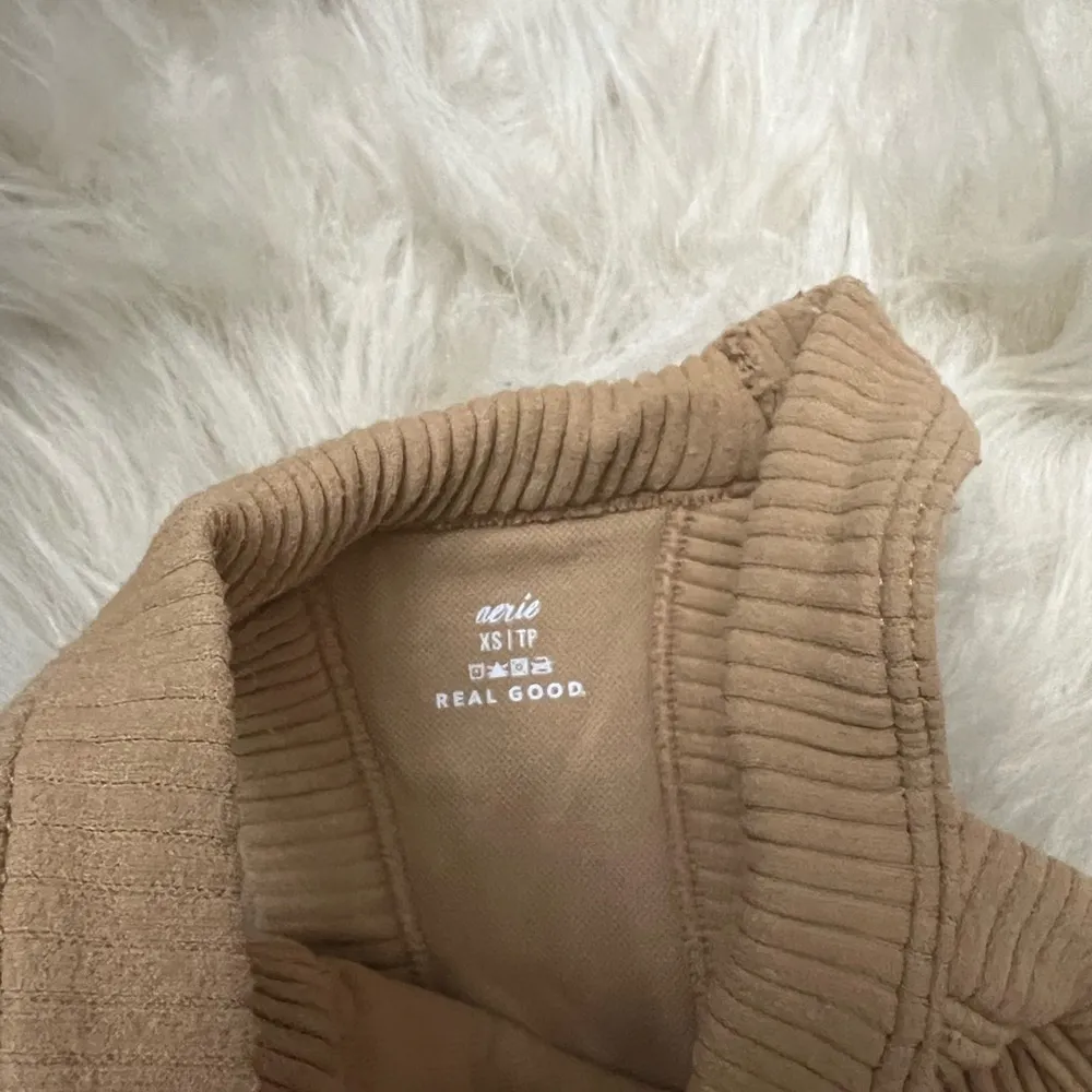 Superchill Seamless High Neck Bra Top - Image 3