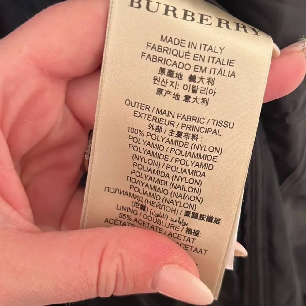 Burberry Quilted Jacket - Image 7