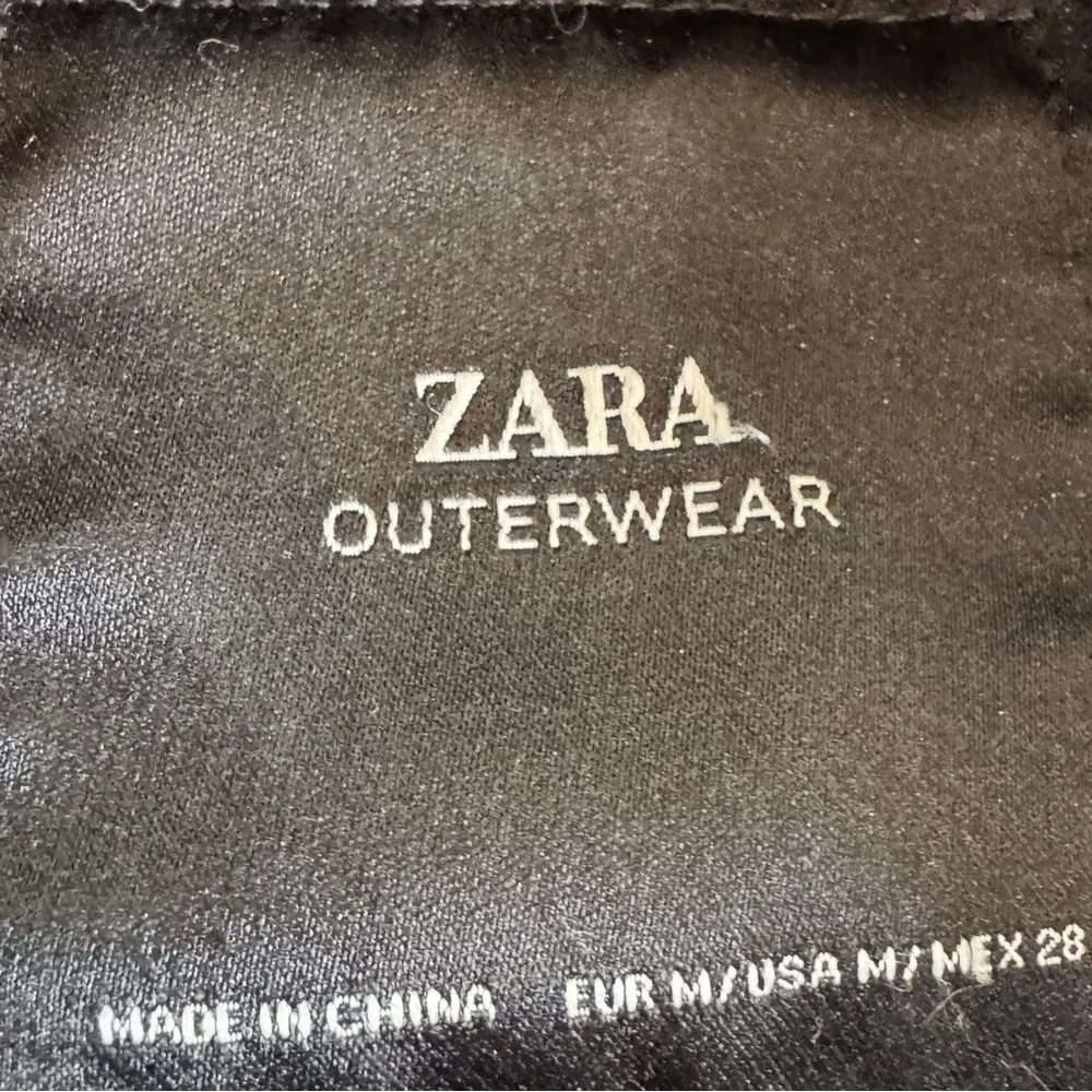 Zara Outerwear Black Corduroy Jacket Size Medium - Image 2