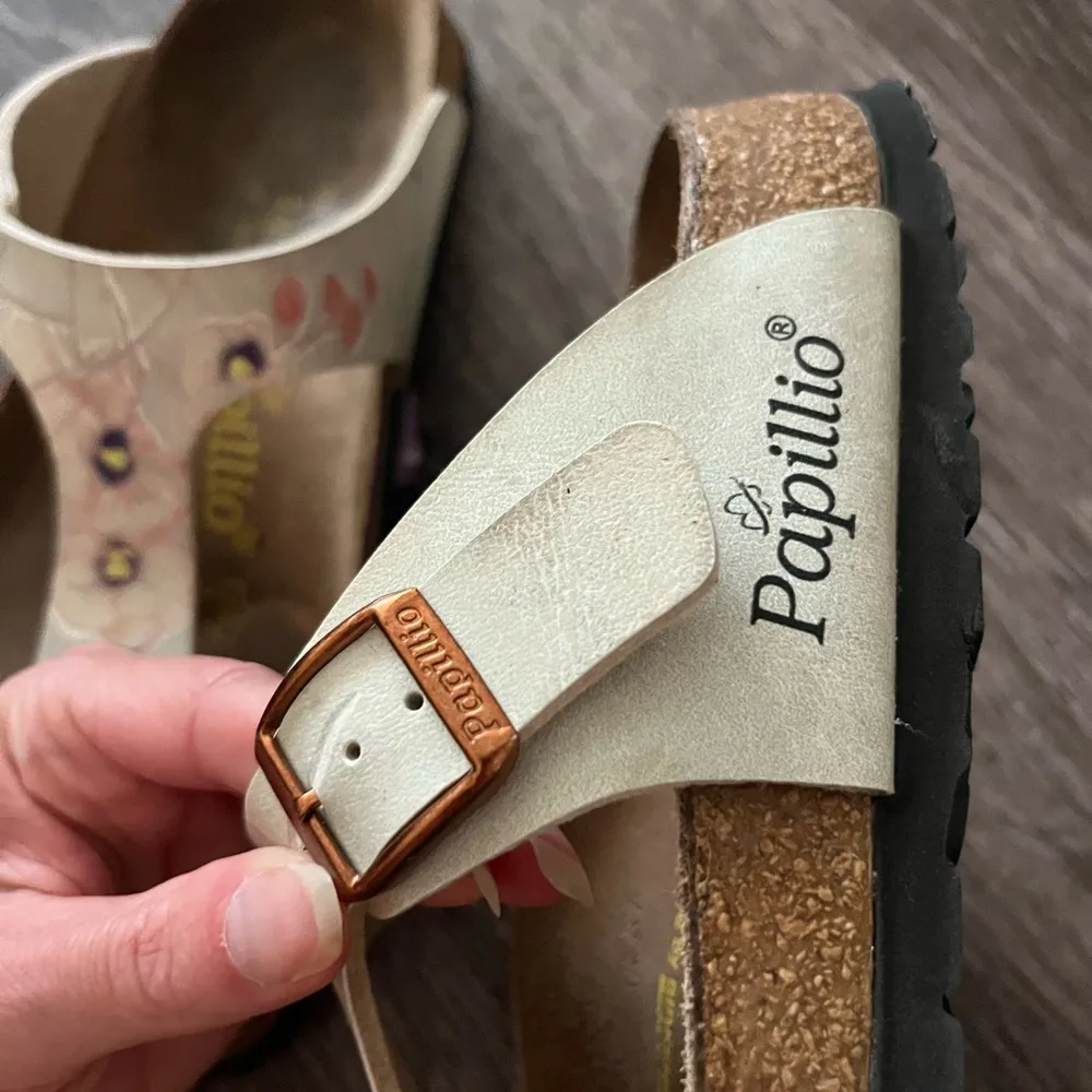 Papillio by Birkenstock Gizeh Sandals - Image 6