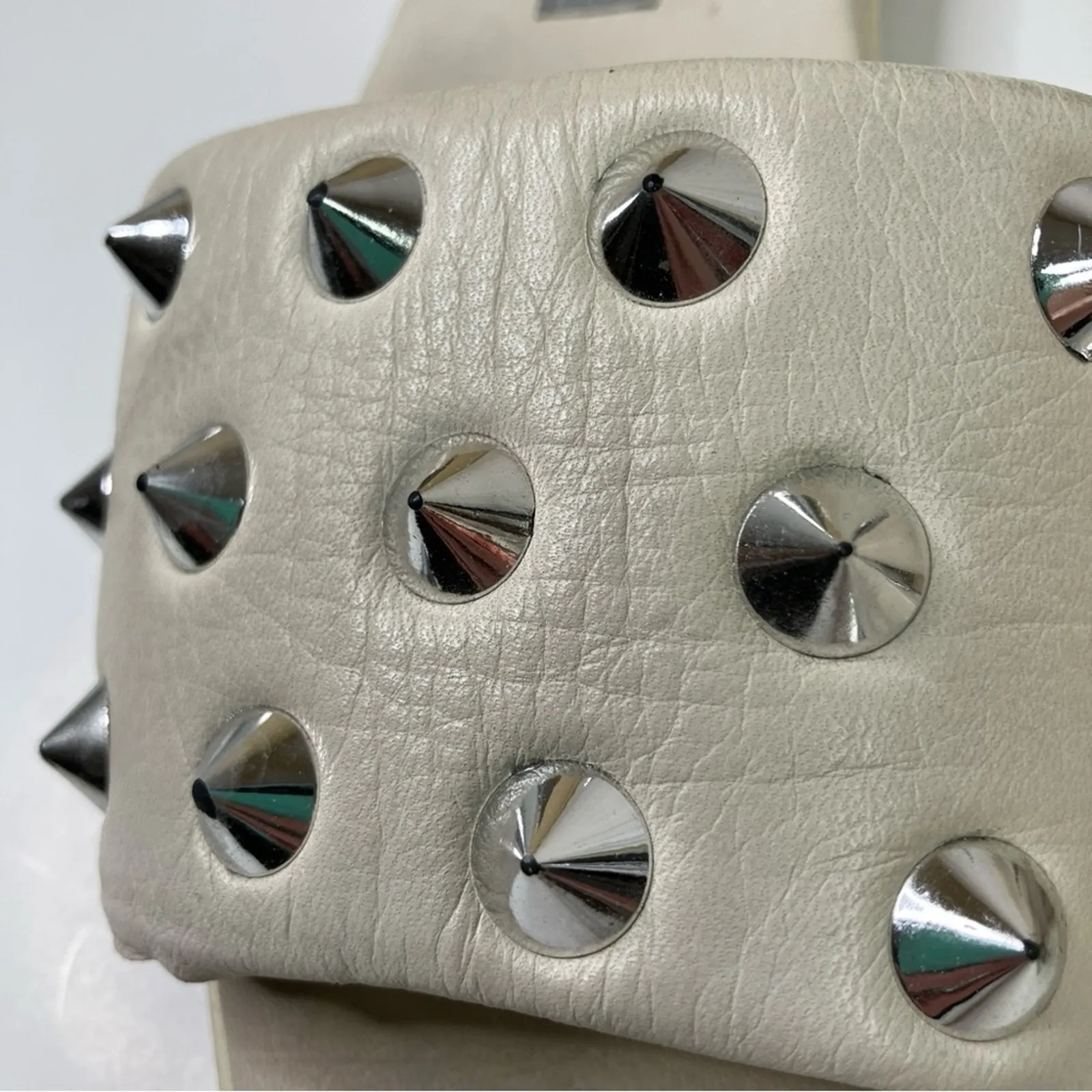 Steve Madden | Laverne Off-White Studded Slide Sandals Womens 38 - Image 5