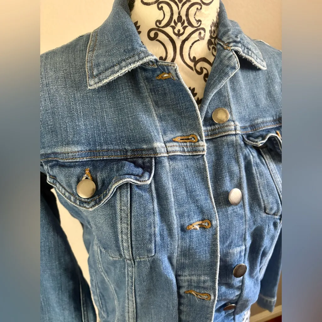 FRAME Le Vintage Denim Blue Jacket - Watham Way - Image 5