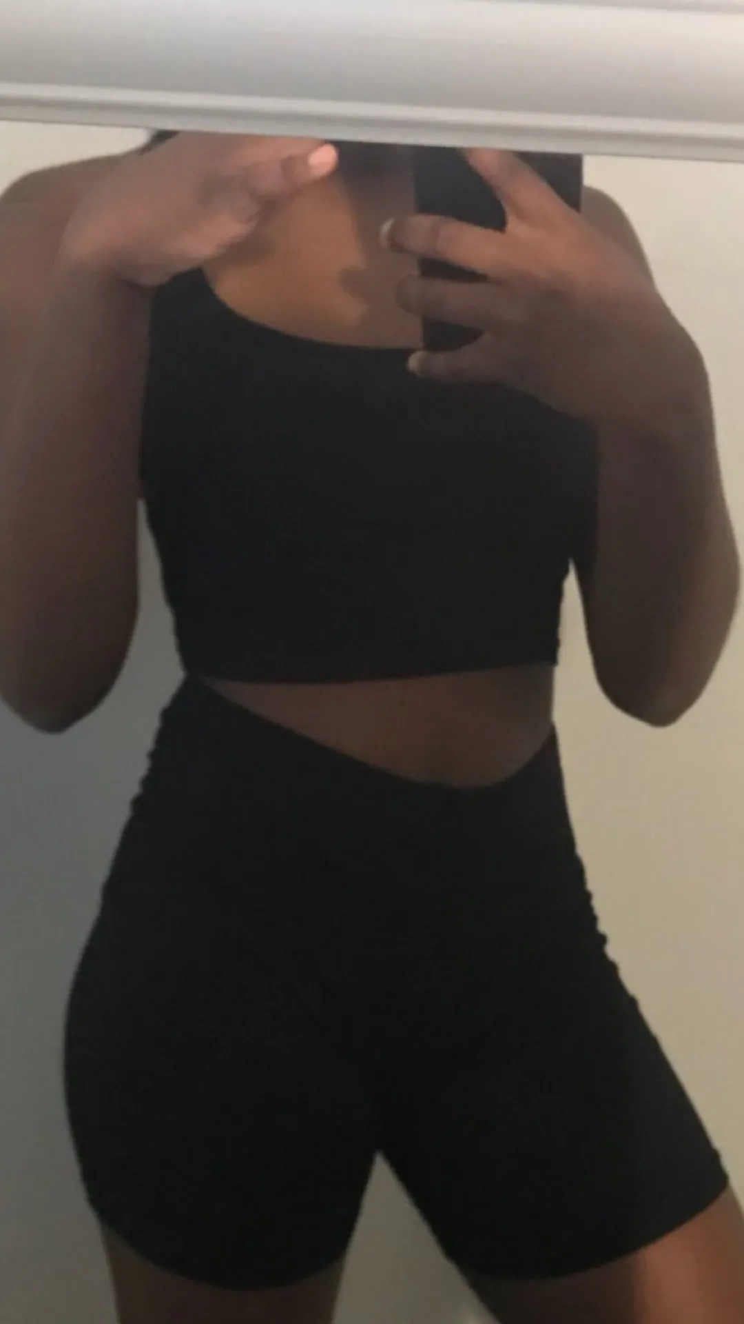 SheIn One Shoulder Crop Top - Image 4