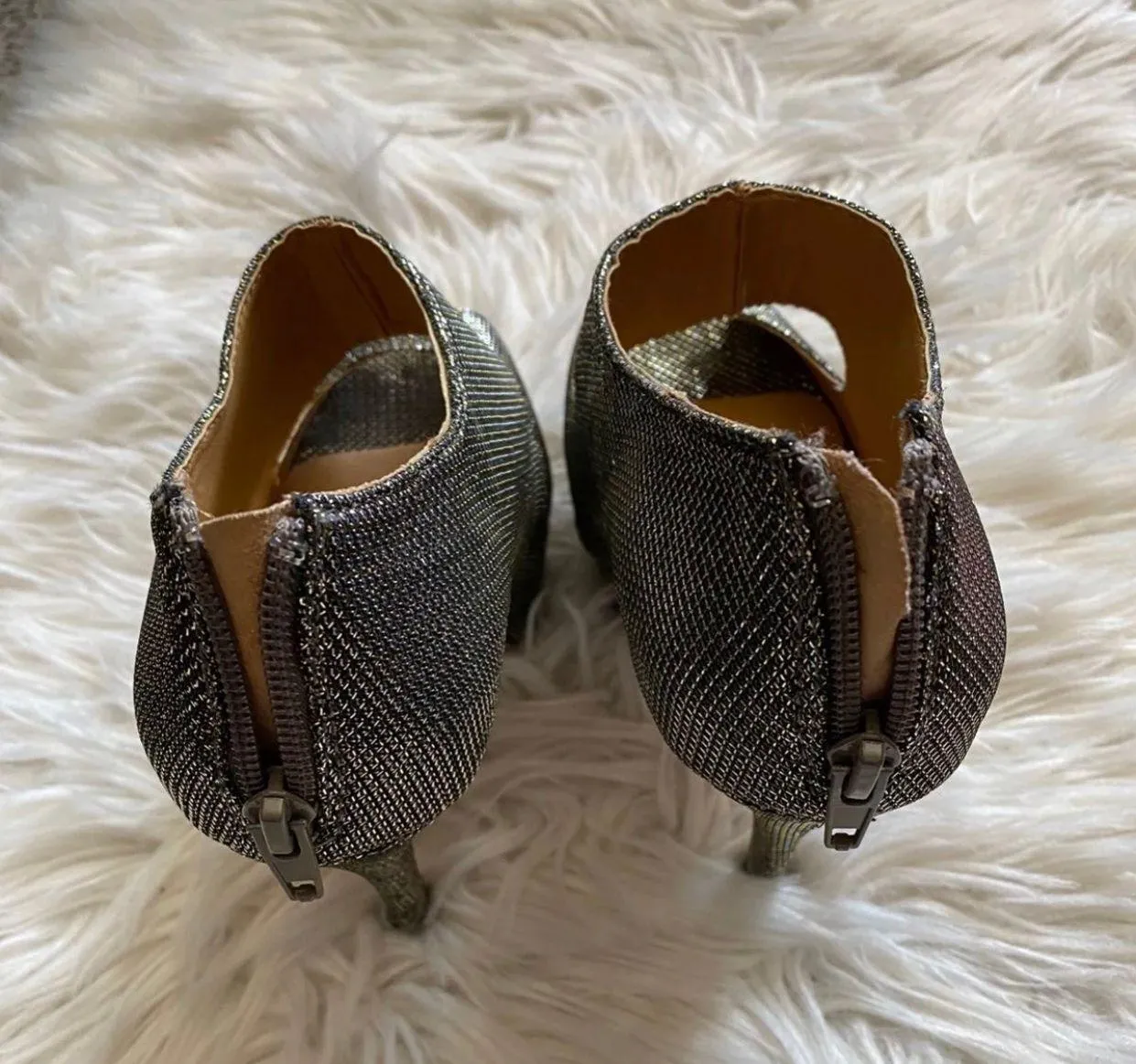 Sparkle Peep toe Platform Pumps - Image 7