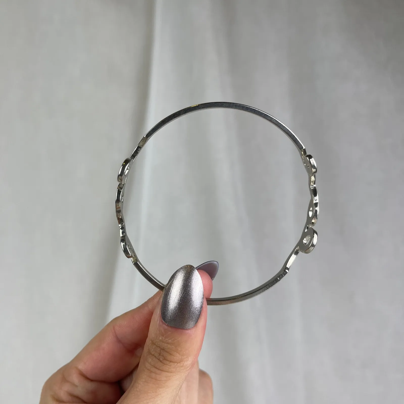 Dainty Silver Tone LOVE Cursive Bangle Bracelet Minimalist Romantic Boho NWOT - Image 6