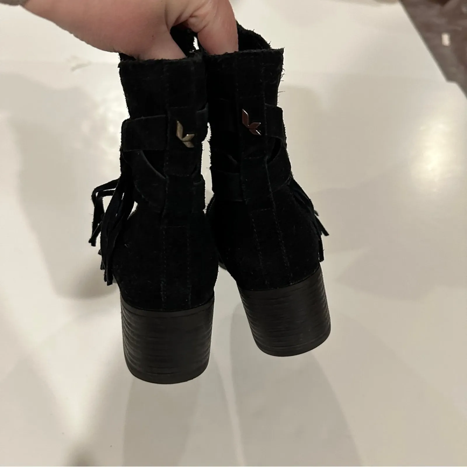 Koolaburra by UGG Kenz Tassel Ankle‎ Boots Size 6 - Image 6