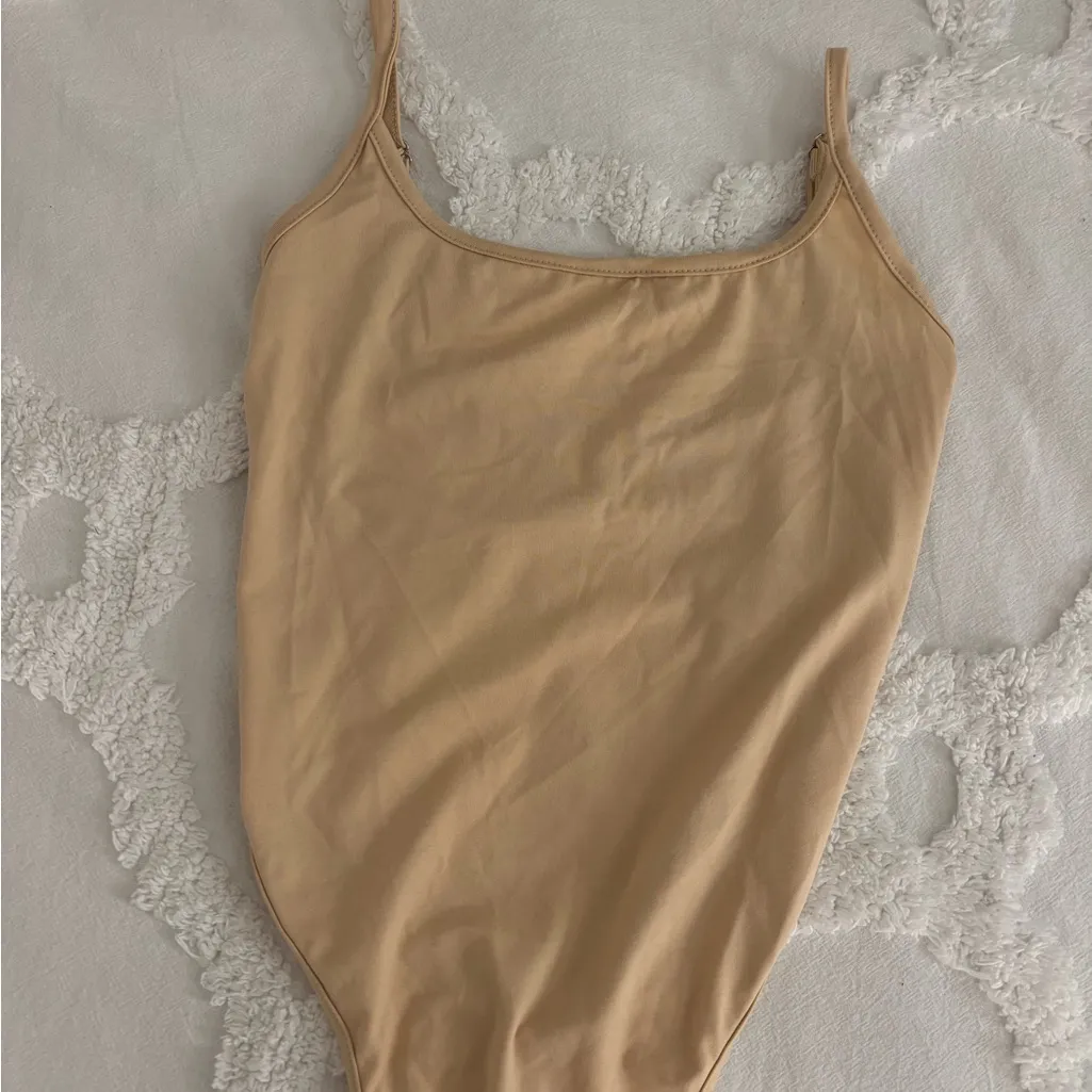 SHEIN Cream Strappy Thong Bodysuit - Image 5