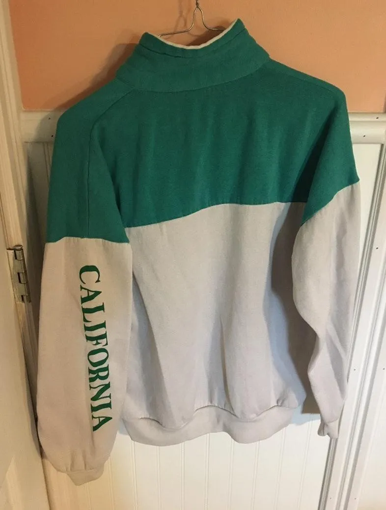Oversized Vintage Sweatshirt Size M - Image 2