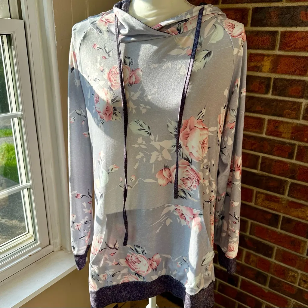 Sweet Girly Florwercore Soft Lightweight Hoodie Cottagecore Roses Coastal Granny Pink Size L - Image 2
