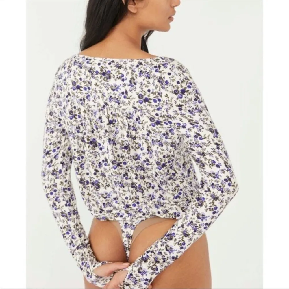Free People Kaya Floral Print Long Sleeve Bodysuit Size Small NWT - Image 3