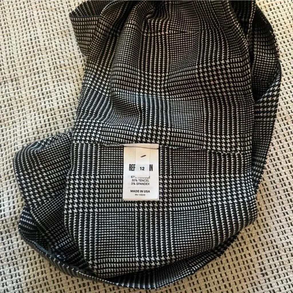 Reformation Plaid/Herringbone Crop Top – Black & White - Image 4