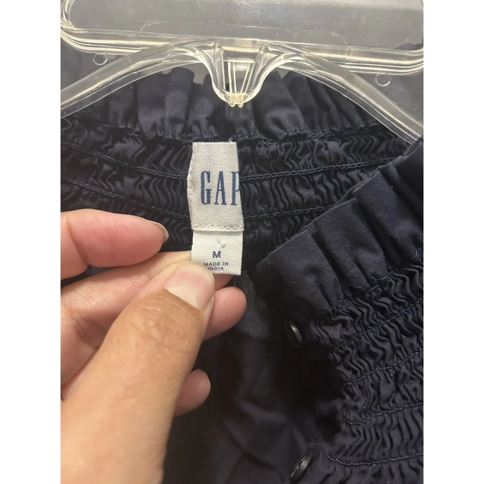 Women's Size Medium Navy Blue Long Sleeved Button Down Shirt Gap Collar Preppy - Image 2