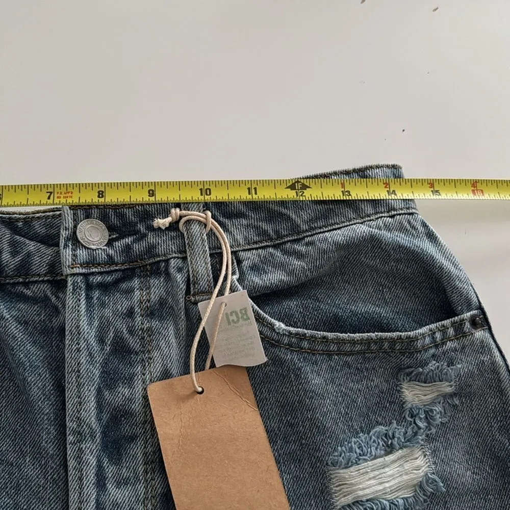 Vanilla Star Distressed Boyfriend 90’s Jeans in dark Wash NWT - Image 6