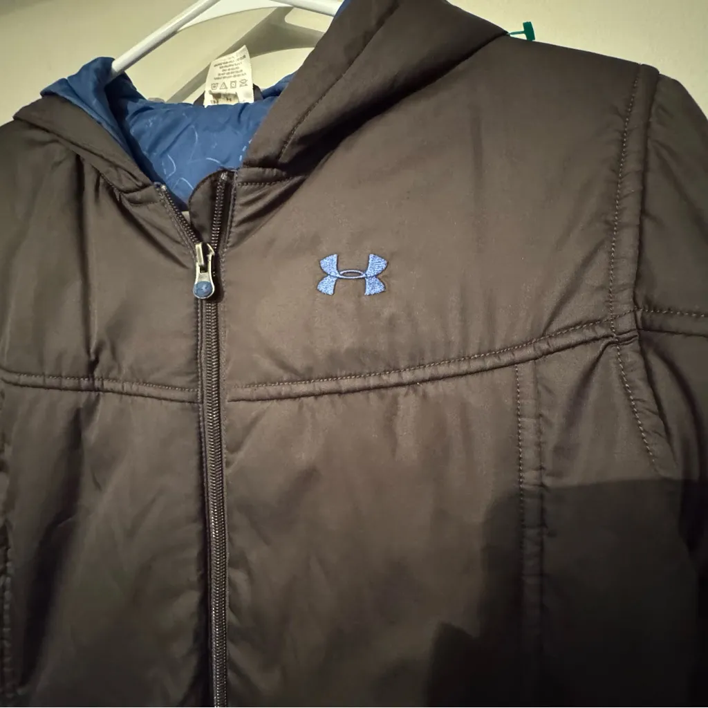 Under Armour Jacket Women’s Medium Dark Grey - Image 4