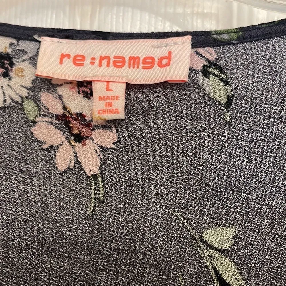 ✨Re:named Gray Floral Maxi Wrap Dress with Flutter Sleeves - Image 2