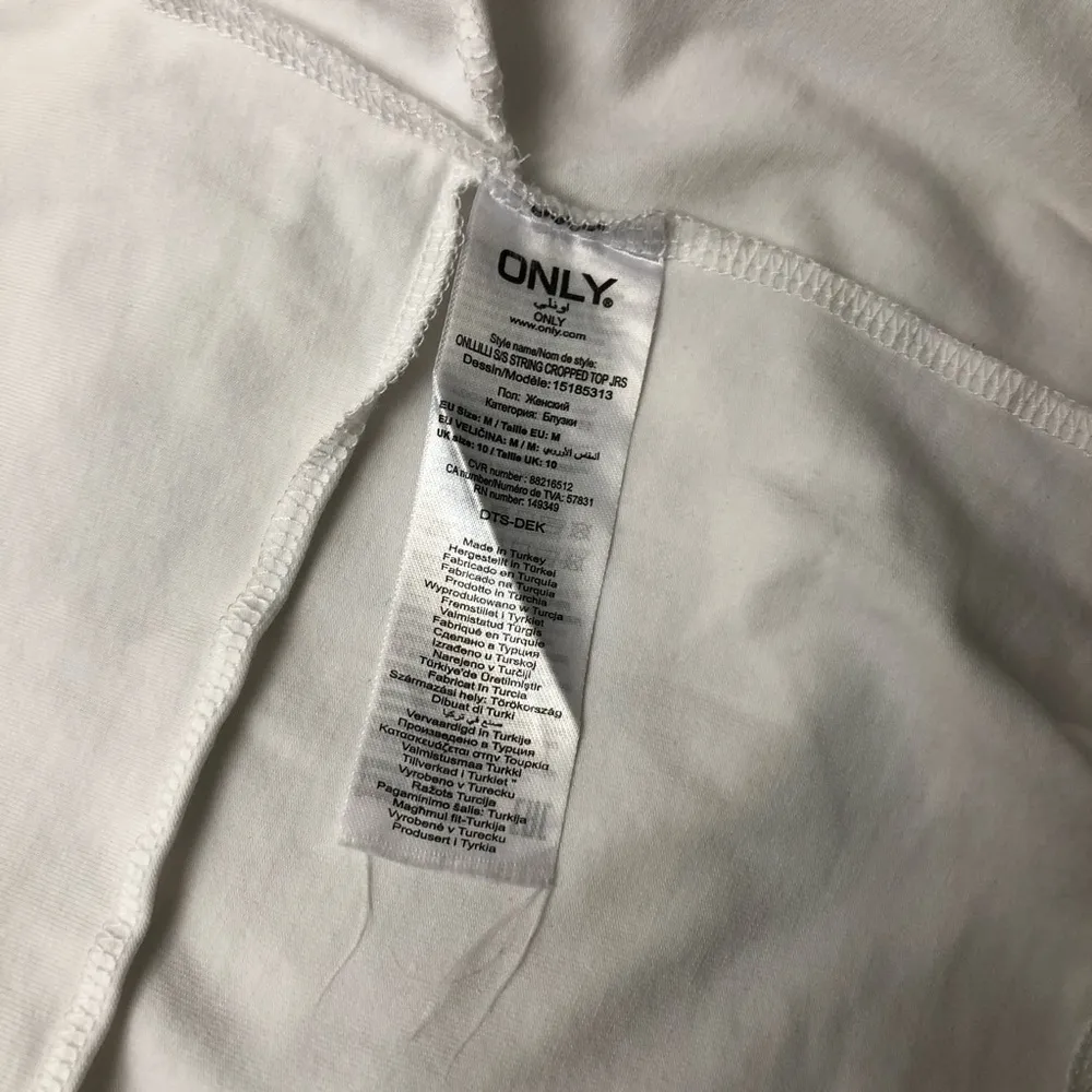 women’s white top - Image 6