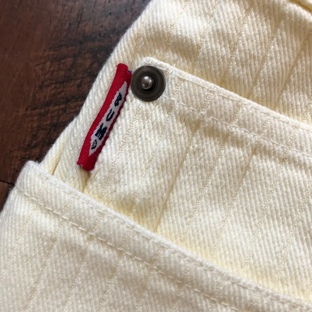 B.U.M yellow ribbed jeans shorts Size undefined - Image 4