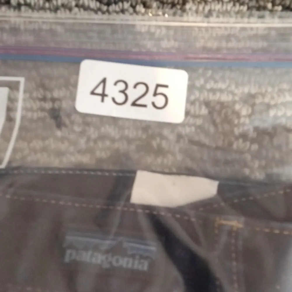 Patagonia Blue Straight Jeans Classic Style Mid Rise Organic Cotton Womens 25 - Image 10