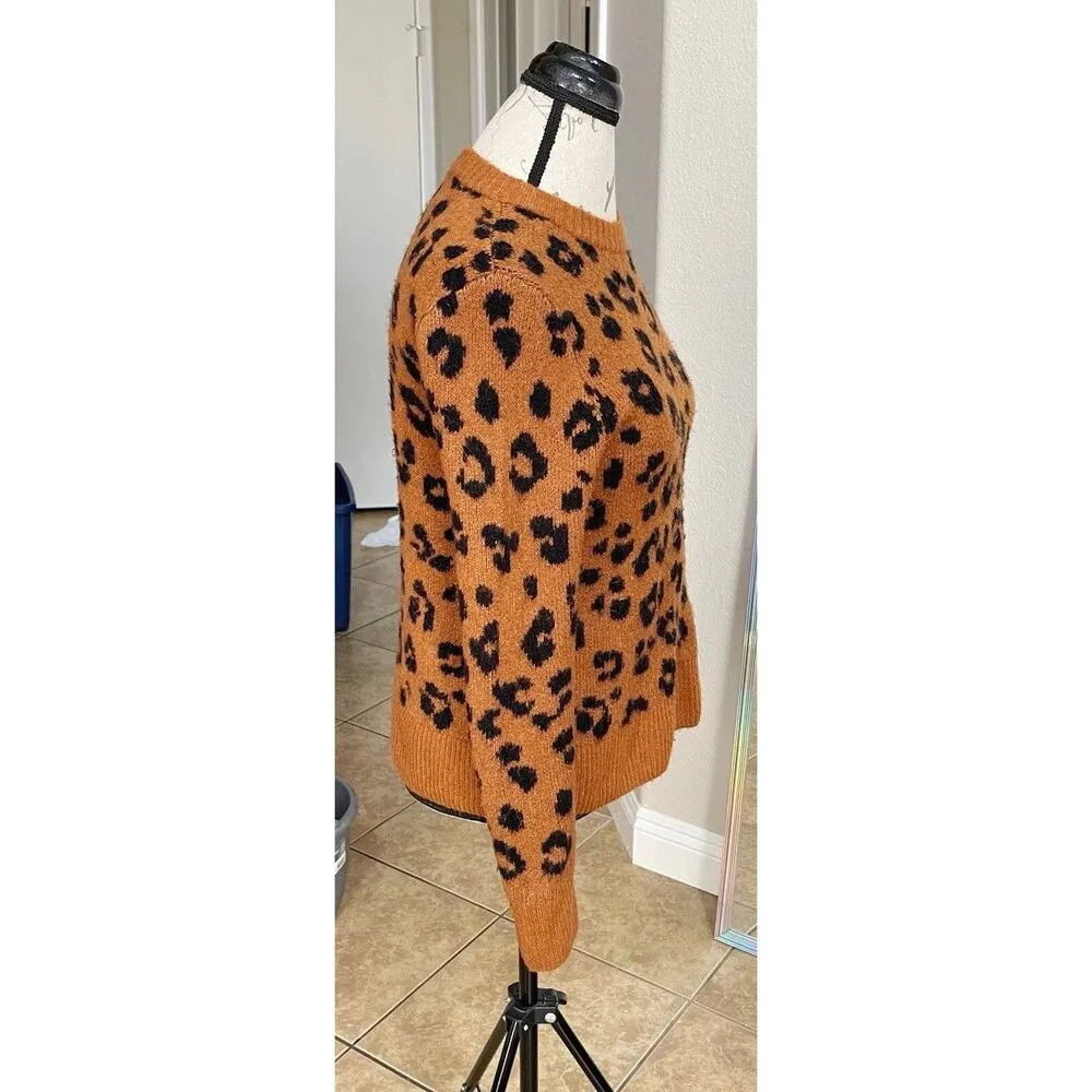Old Navy Womens Sweater Sz Small Long Sleeve Animal Cheetah Safari Neutral Boho - Image 8