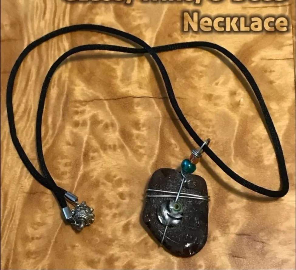 Handcrafted Glass Wire Bead Necklace Silver - Image 2