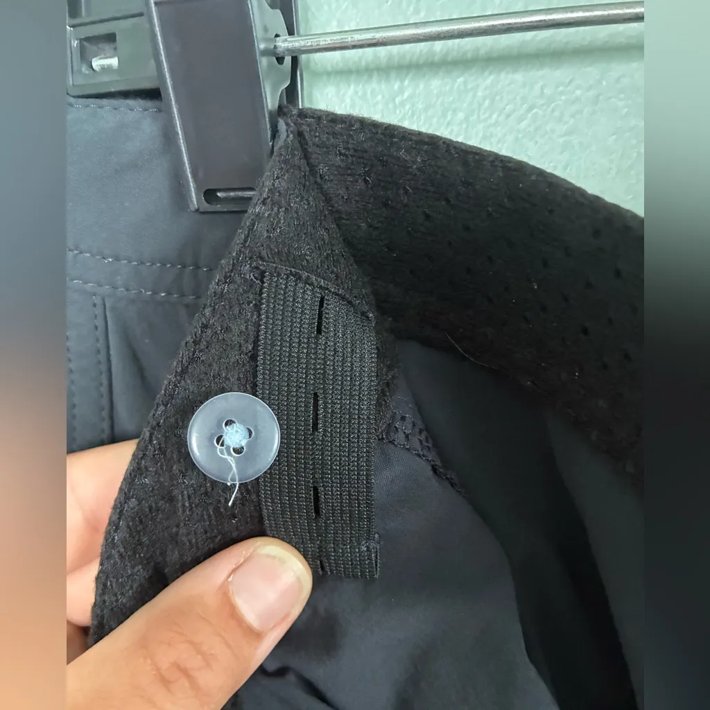 LL Bean Skirt Women 8 Black Skort Mini Wrap Golf Tennis Stretch Hiking Outdoor - Image 6