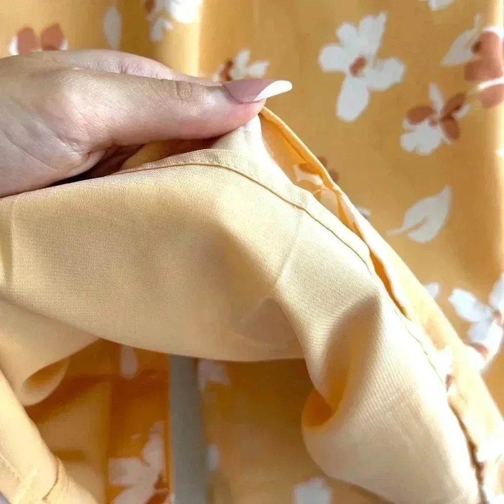 Abercrombie & Fitch Floral Tropical Dipped Waist Midi Skirt, Yellow/White, Small - Image 9