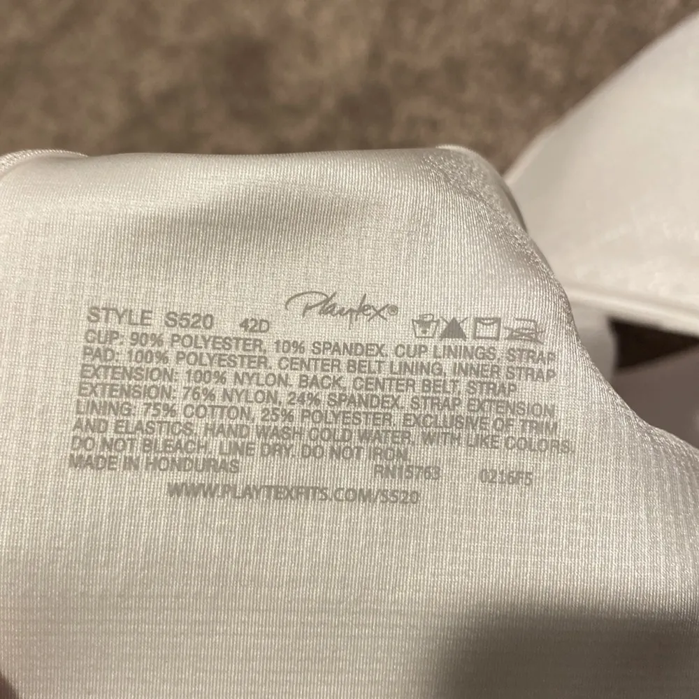 Playtex White Full Coverage Neckline Lift Bra SIZE 42D - Image 6