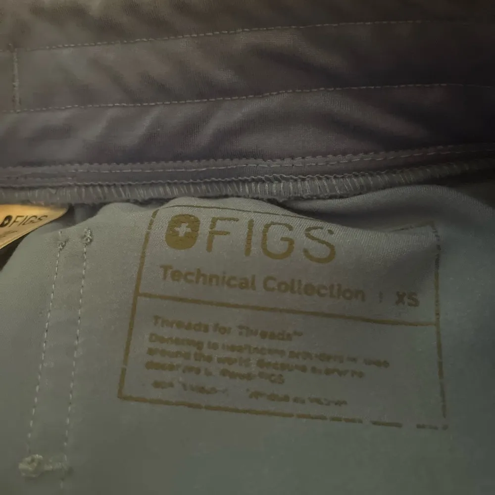 Figs Technical Collection baby blue joggers.  Womens XS - Image 2