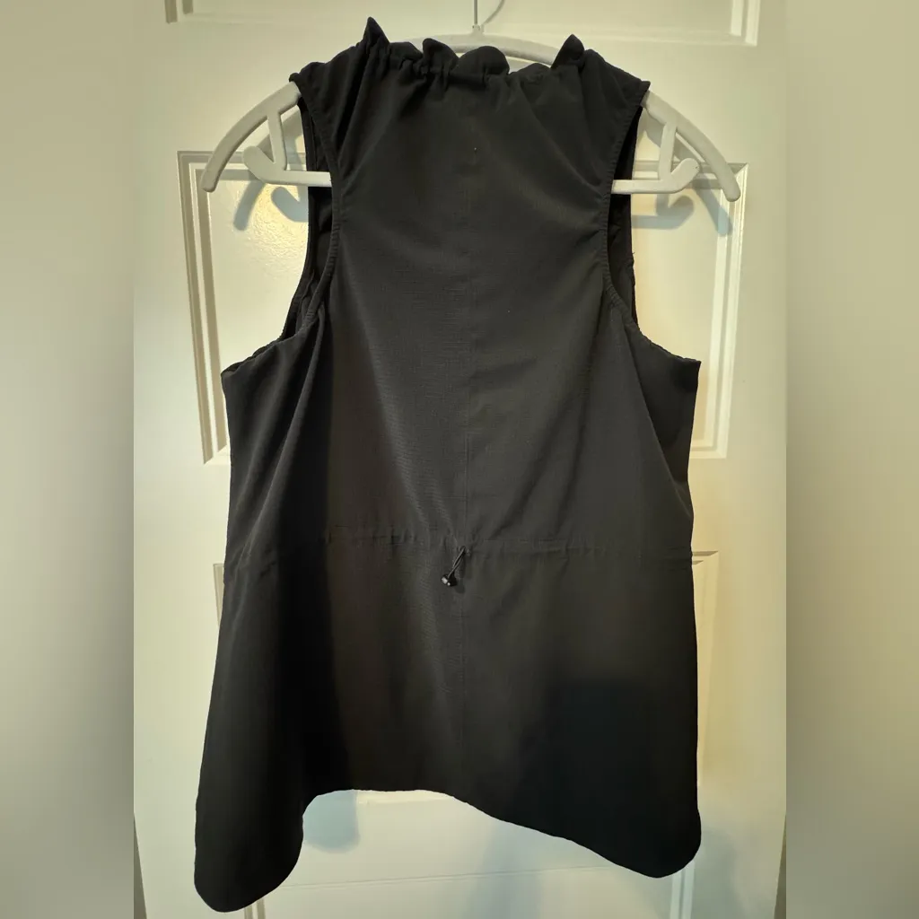 Athleta Black Drawstring Textured Top Size Medium - Image 2