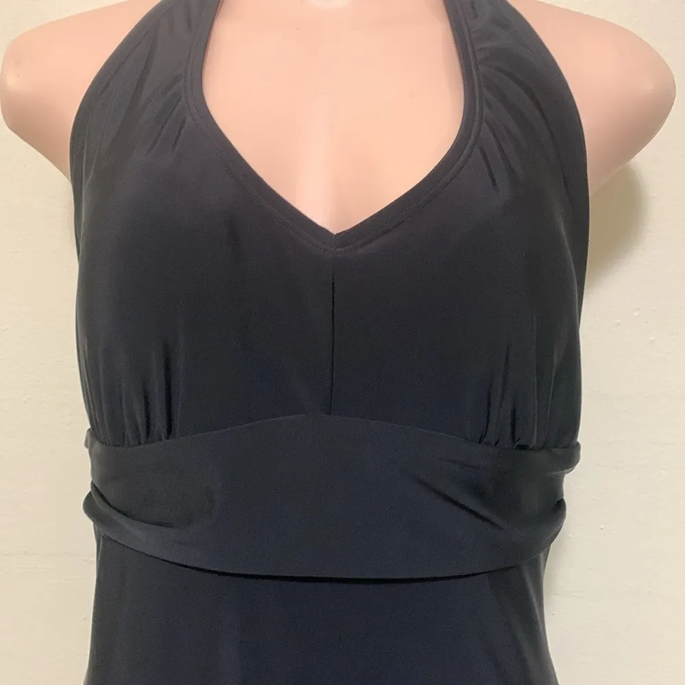 Speedo booty short like woman bathing suit halter tie around neck size XL black - Image 3