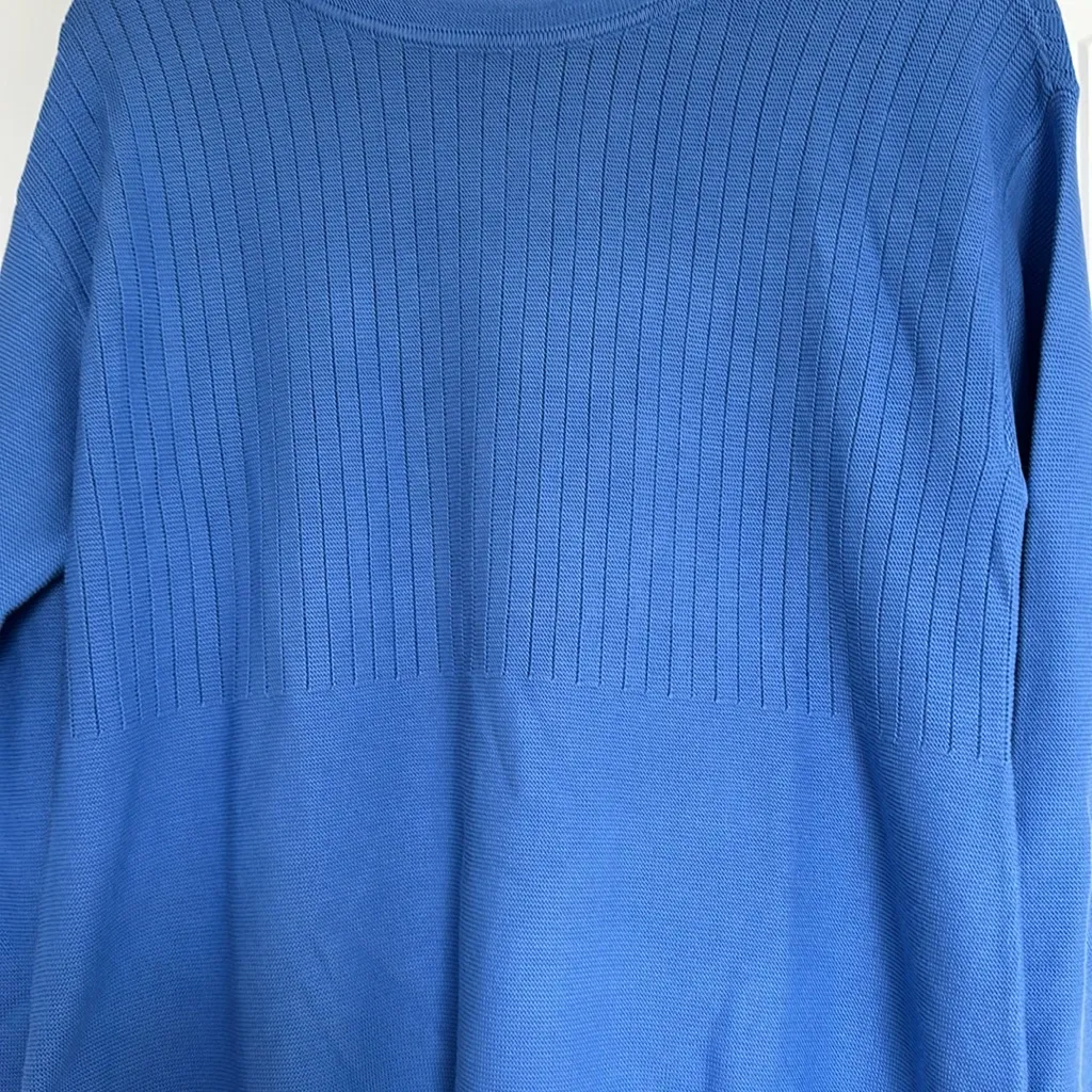 NWT , spring blue top - Image 2