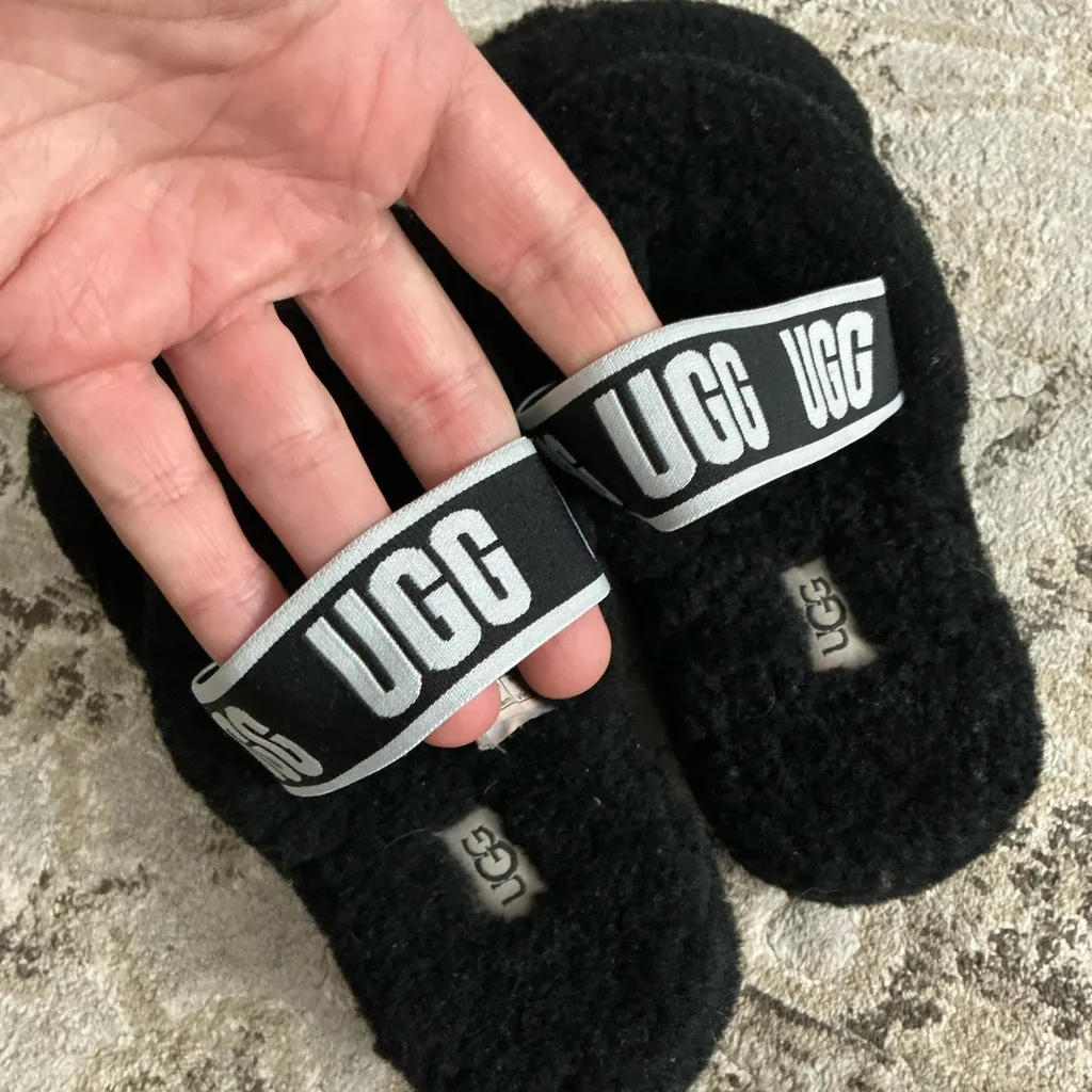 UGG  Women's Black Fluffy Sandals🔥🔥 - Image 10