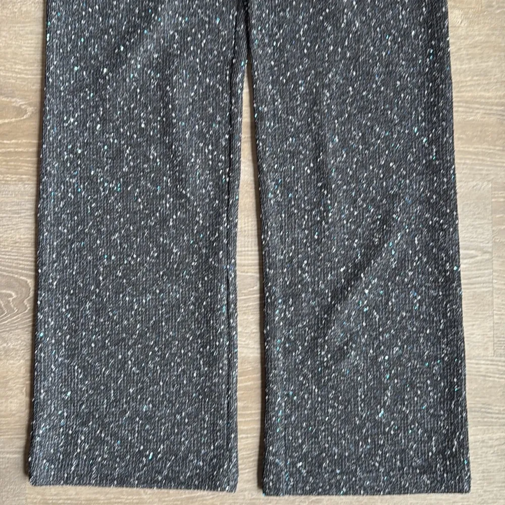 NEW J.Mclaughlin Carter Sequin Pant - Image 6