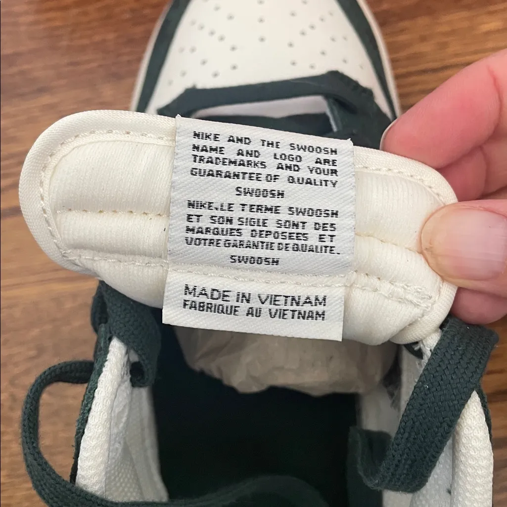 NIB Nike Dunk Low - Green Snake - Pro Green Black Sail - Size 9 - Image 12