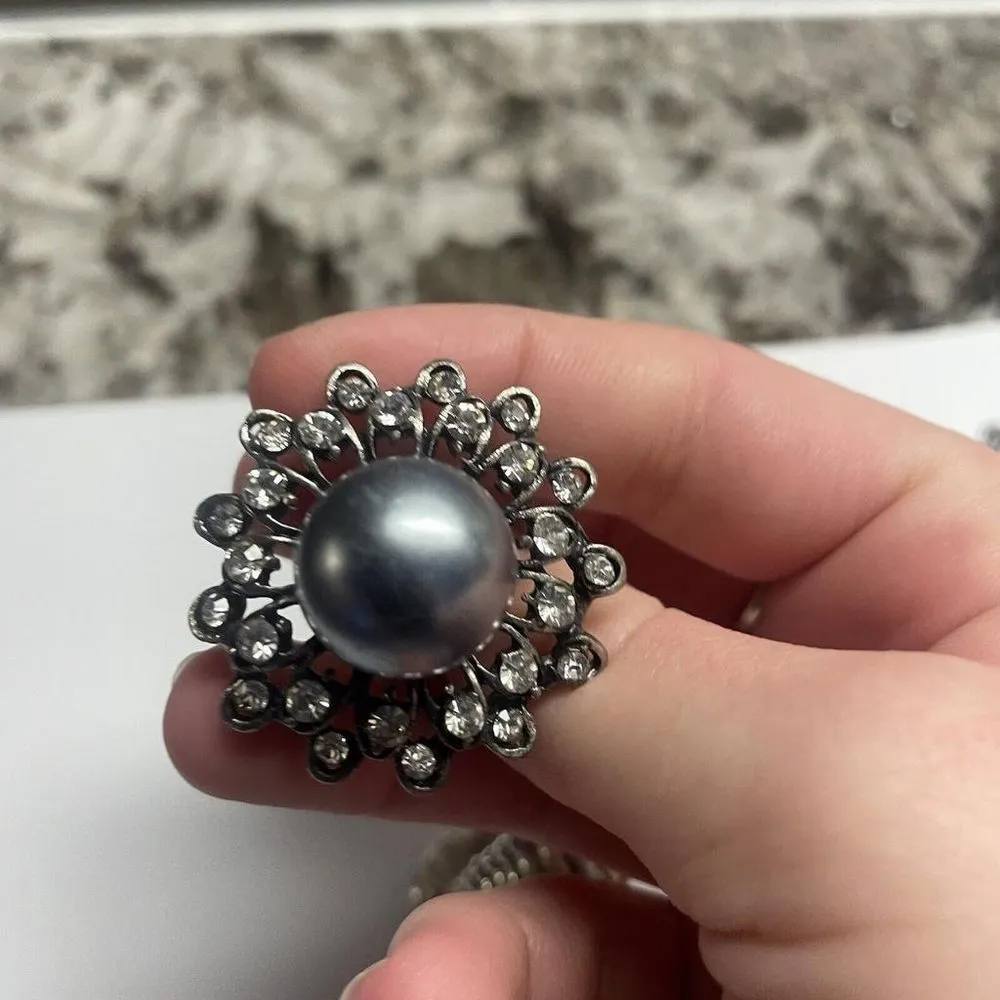 Lot Of 5 Stretchy Statement Costume Rings Some Rhinestone Silver Tone - Image 12