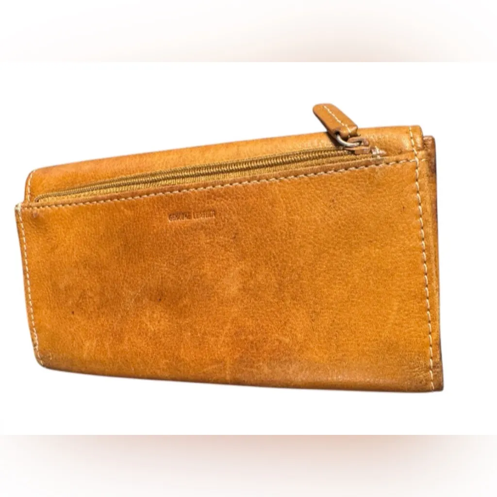 Fossil Tri-Fold Pop Stitch genuine leather wallet in British Tan EUC - Image 3