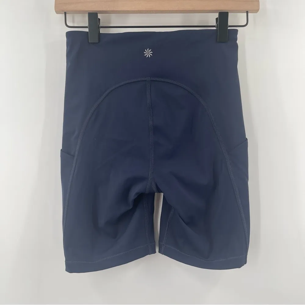 ATHLETA Shorts Extra Small Navy Ultimate Stash Pocket 7" Biker Stretch Athletic - Image 3