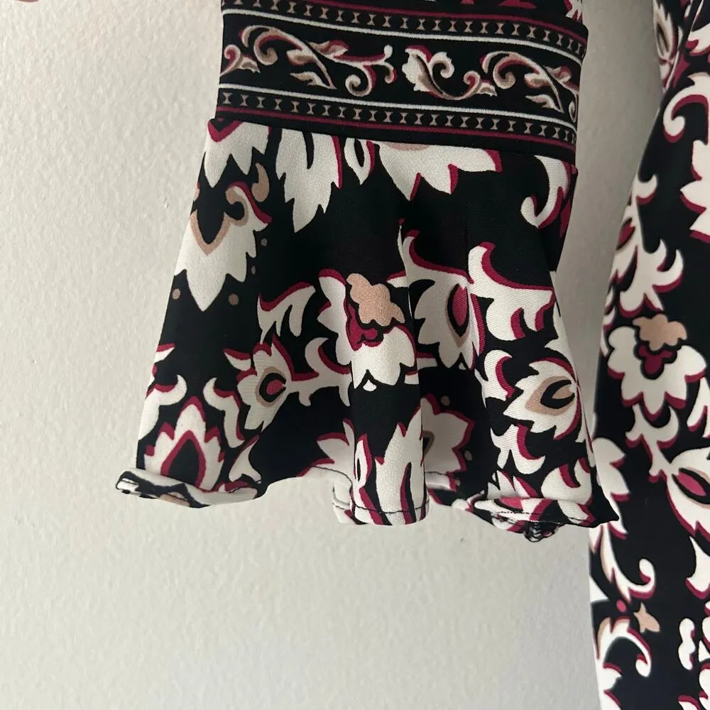 White House Black Market Floral Bell Sleeve Embroidered Neck Mini Dress XXS - Image 4