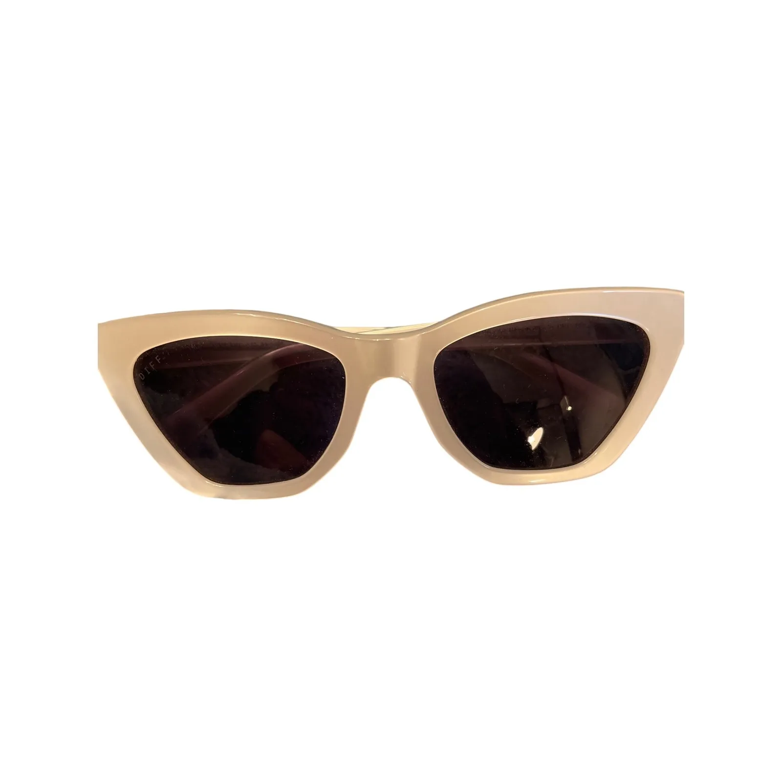 DIFF eyewear  Camila Cat Eye Sunglasses OHGRN Tortoise Shell - Image 2
