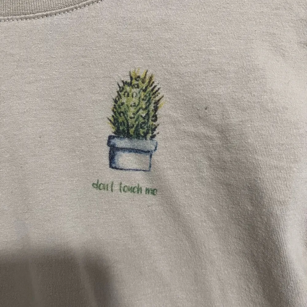 ALAB Sup Succa Cream Graphic Tee Unisex Adult Sz Small EUC - Image 4