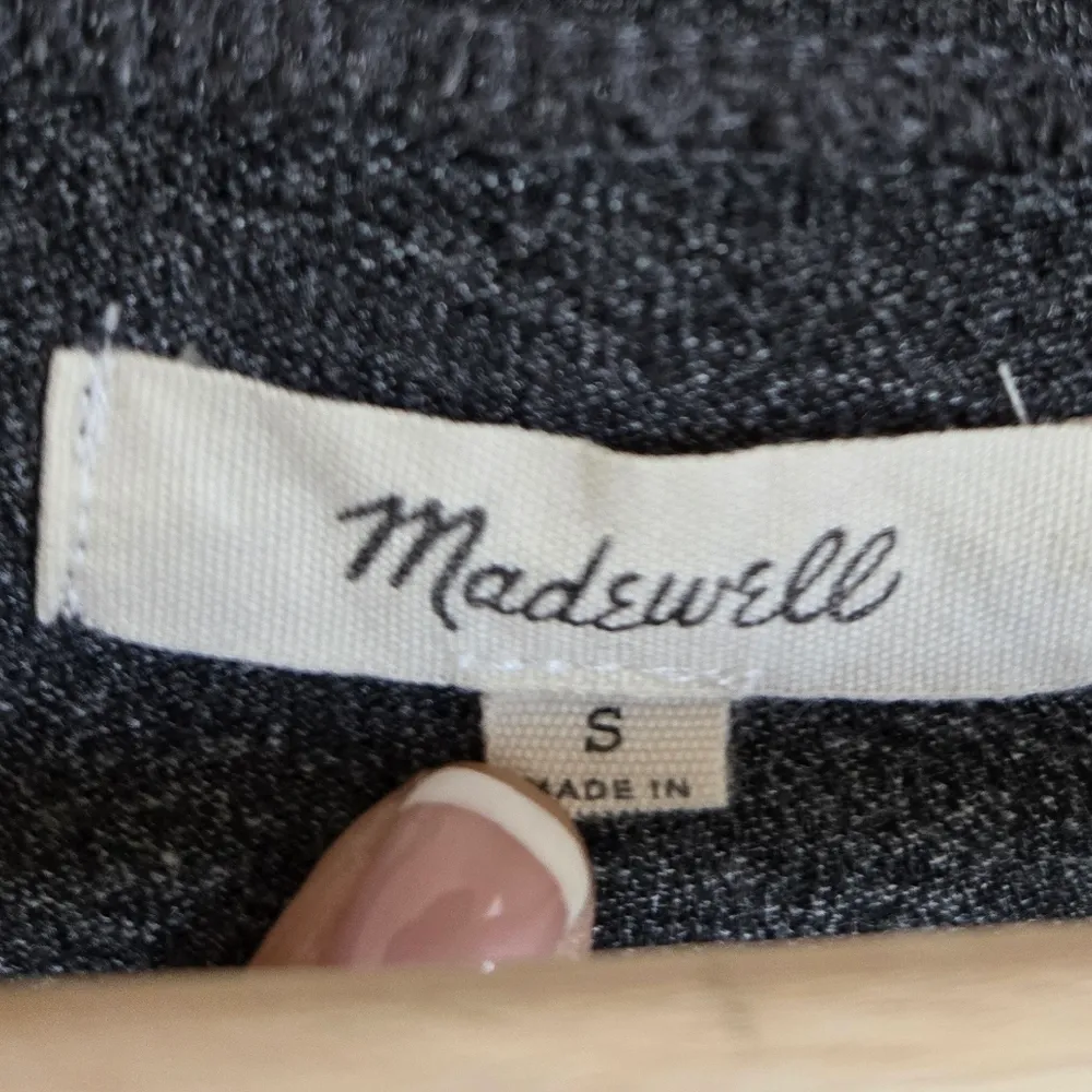 MADEWELL Gray Horizon V-Neck Short Sleeve Soft size small - Image 8